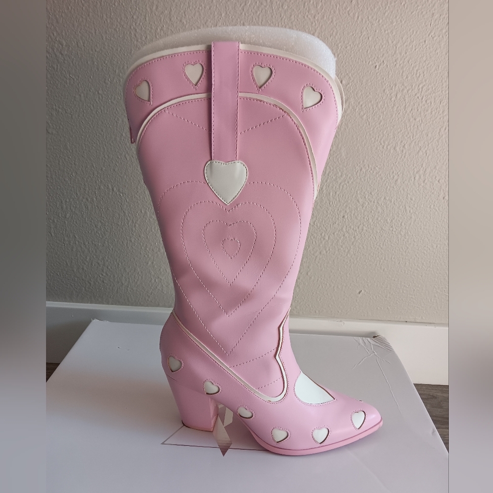 Chic Pink Heart-Patterned Boots - Picture 8 of 16